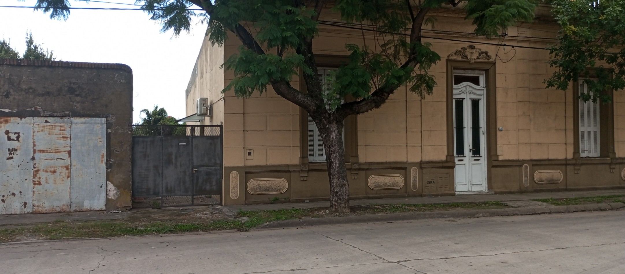 CASA EN VENTA EN SAN CARLOS CENTRO 