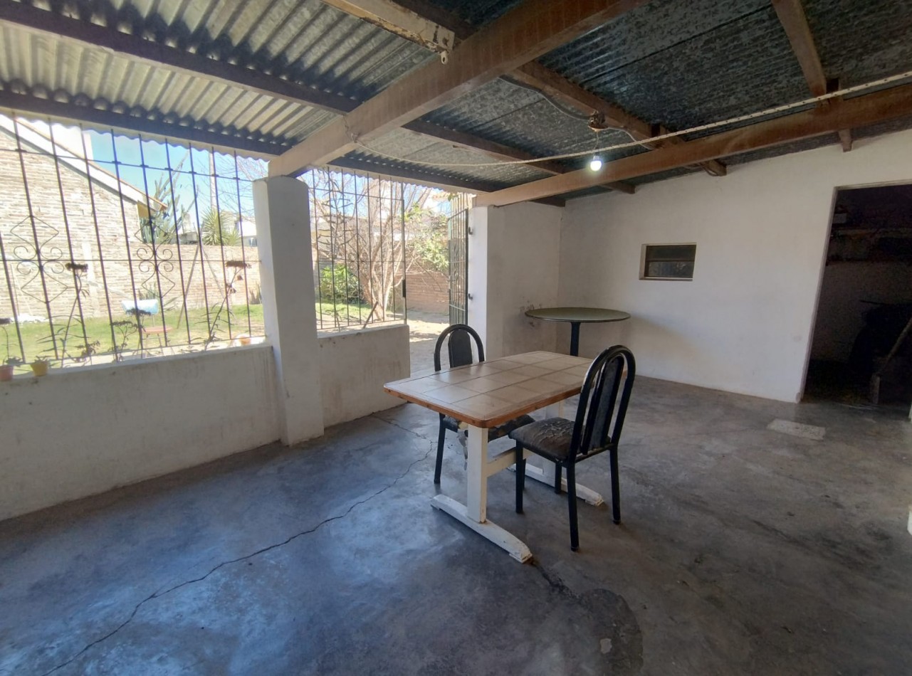 Casa en venta en San justo, Santa Fe  con local comercial 