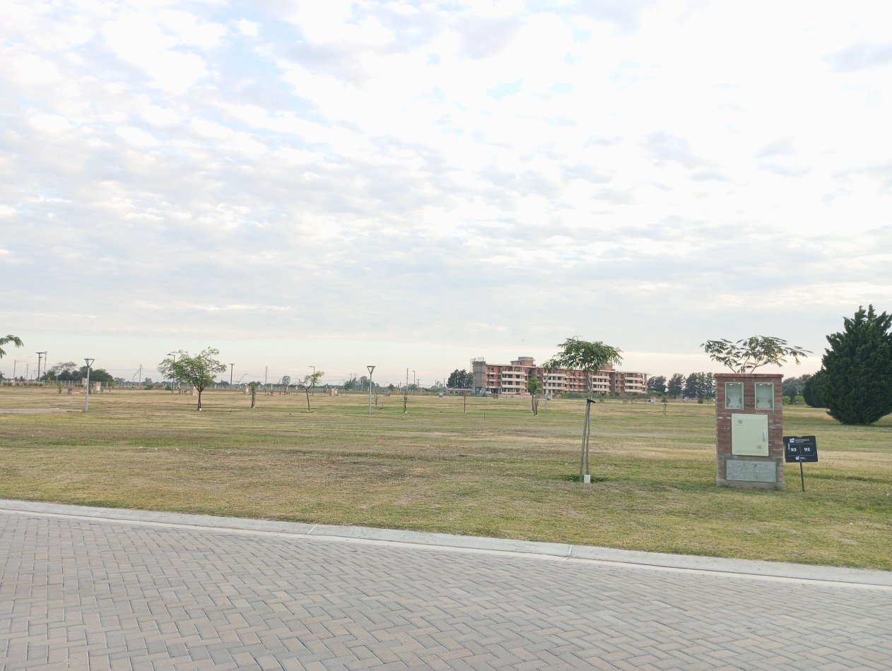 Terreno a la venta en Santomas pueblo verde ! 