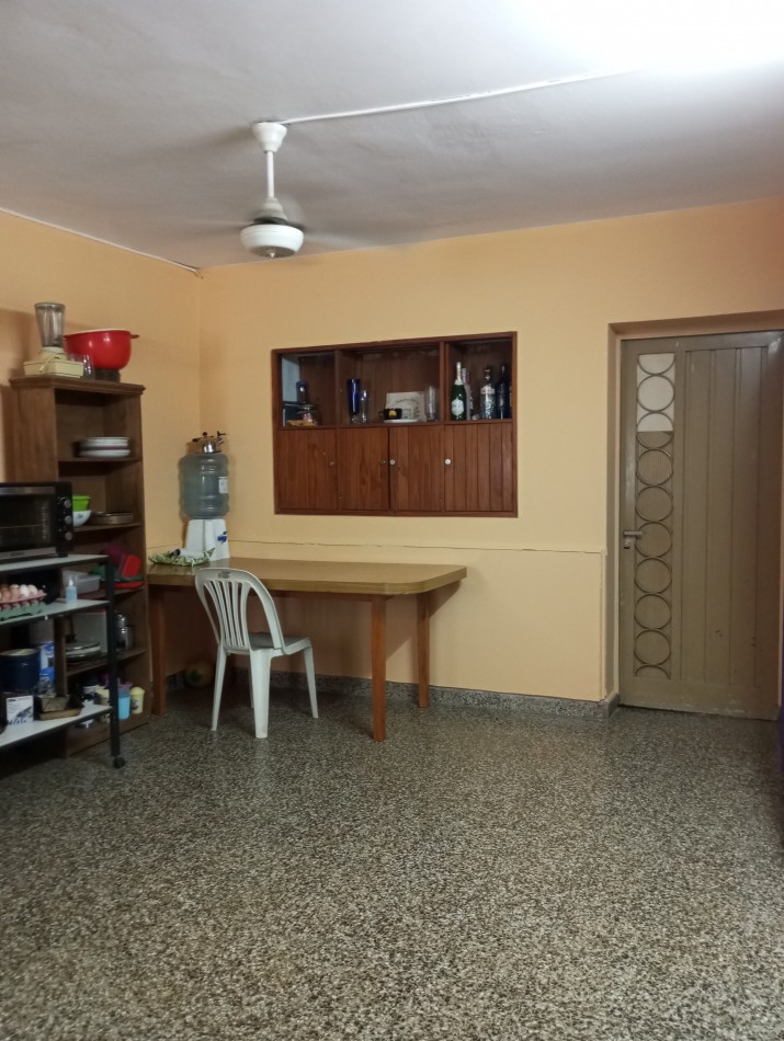 Casa con gran terreno a la venta en San Carlos Sud 