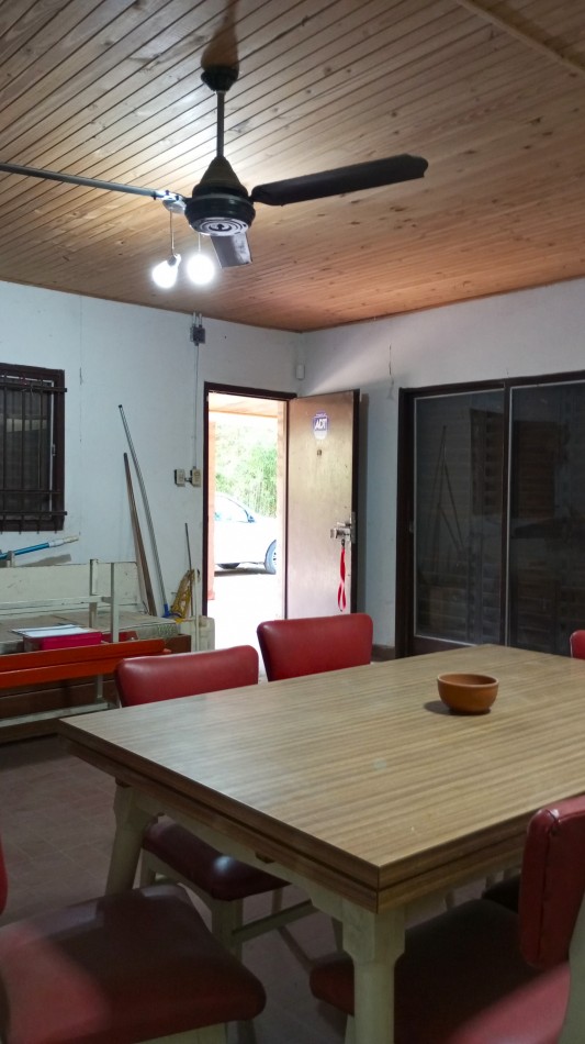 Casa con pileta en Sauce Viejo en venta 
