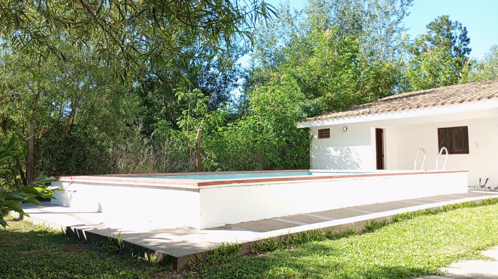 En venta Casa quinta con pileta en Arroyo leyes km 13  