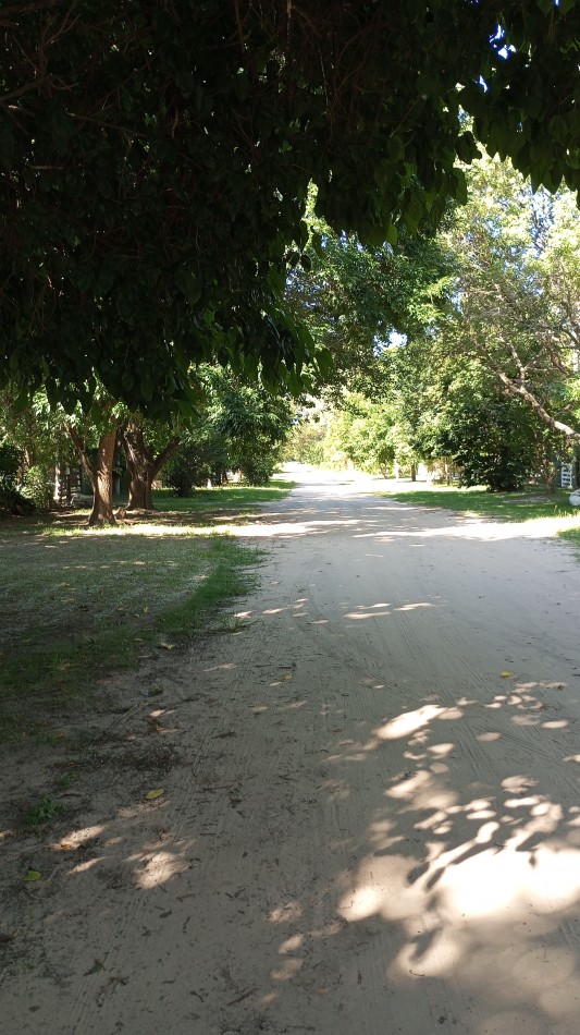 En venta Casa quinta con pileta en Arroyo leyes km 13  