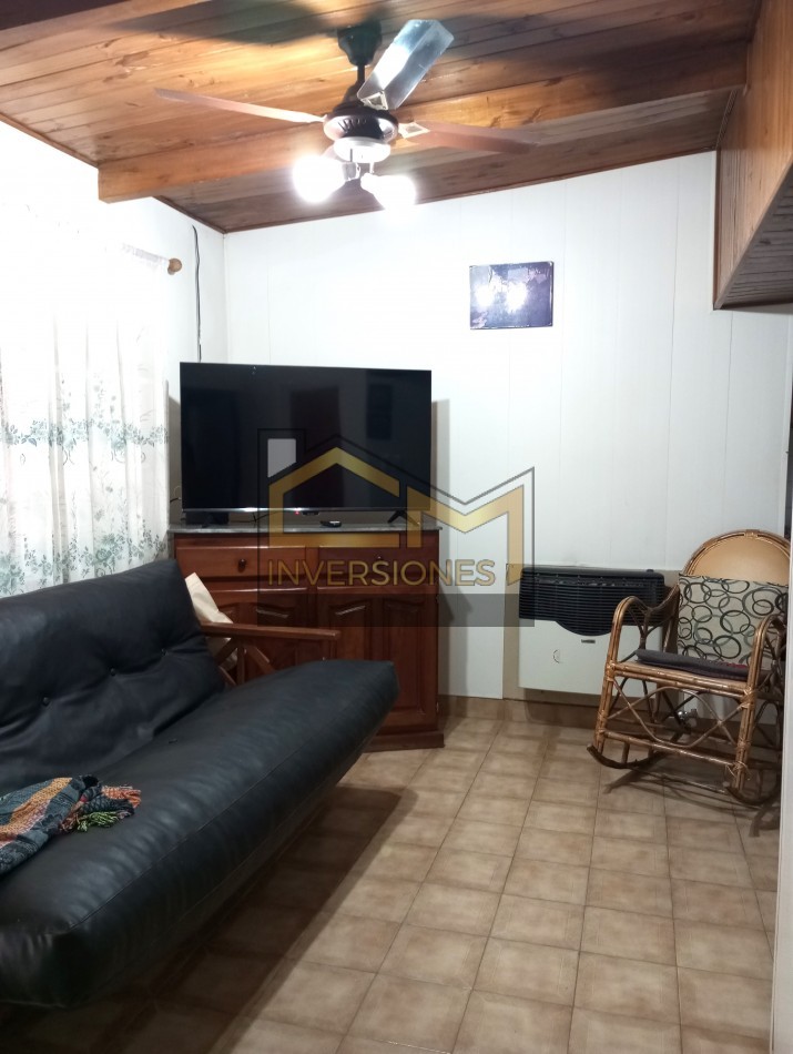Casa con dos dormitorios pileta y cochera en San Carlos  Sud en venta 